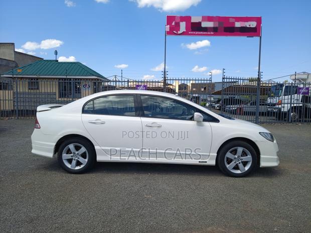Honda Civic 2006 White