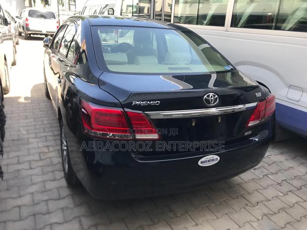 Toyota Premio 2018 Blue
