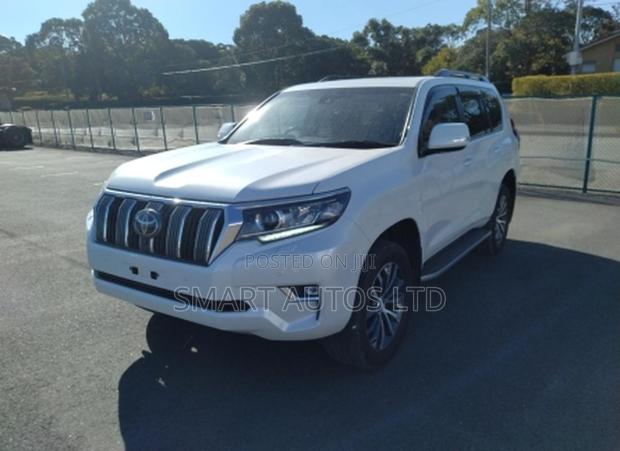 Toyota Land Cruiser Prado 2.8 2020 Pearl