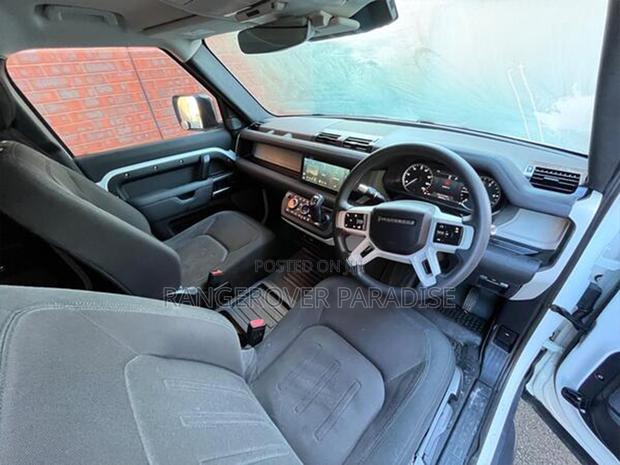 Land Rover Defender 110 SE 4x4 2020 White