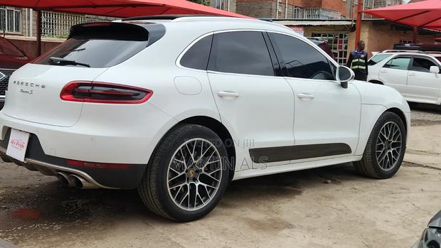 Porsche Macan 2015 White