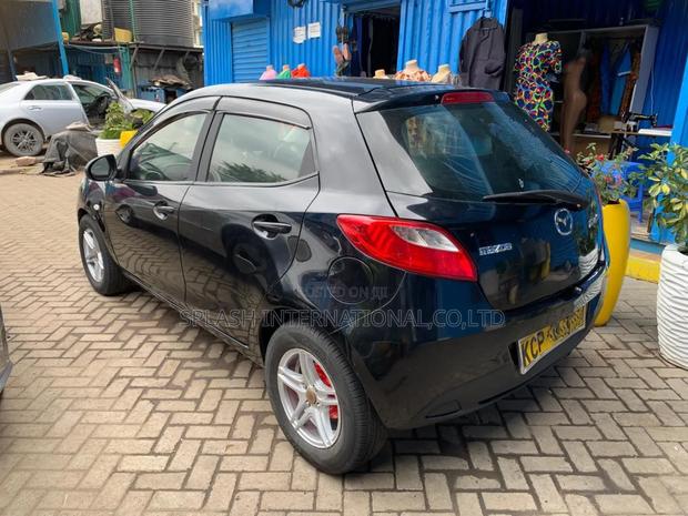 Mazda Demio 2010 Black