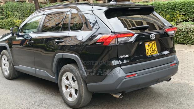 Toyota RAV4 2019 Black