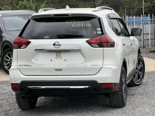 Nissan X-Trail 2.0 Petrol AWD 2019 White