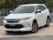 Toyota Harrier 2.5 Hybrid 4WD 2019 White for sale