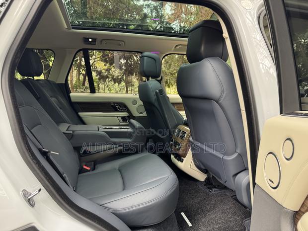 Land Rover Range Rover Vogue 2019 White