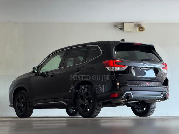 Subaru Forester 2021 Gray