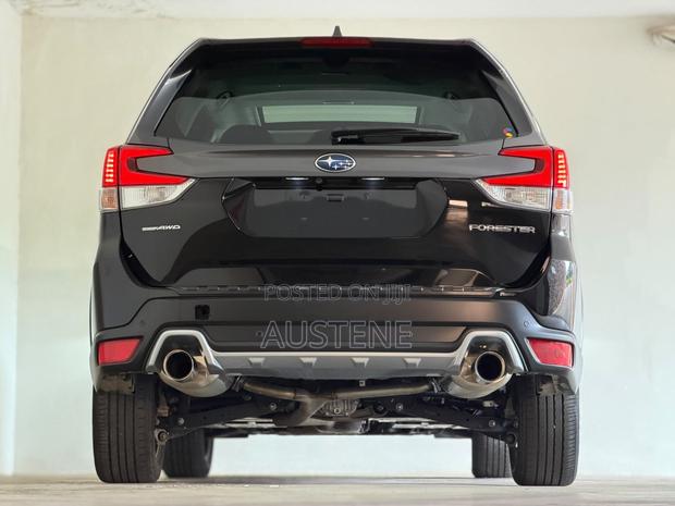 Subaru Forester 2021 Gray