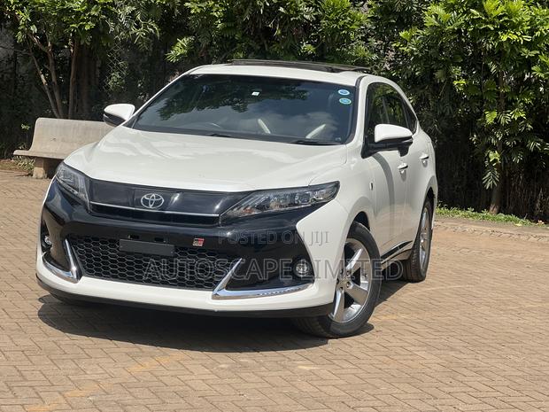 Toyota Harrier 2019 White