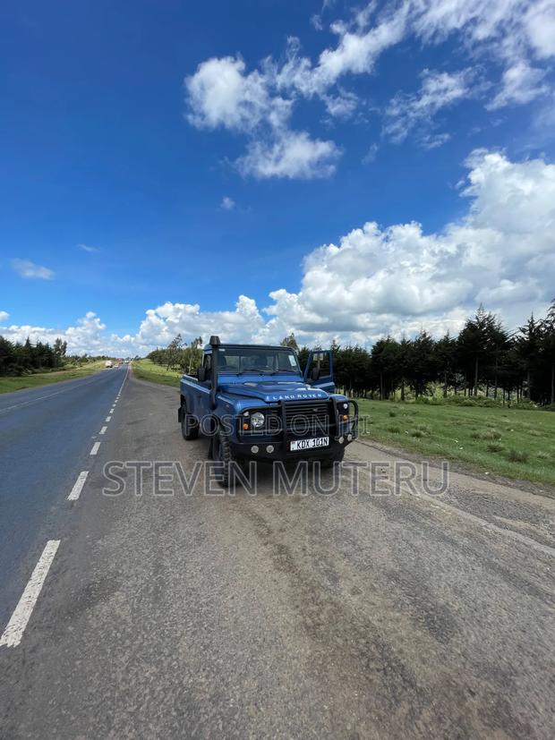 Land Rover Defender 2011 Blue