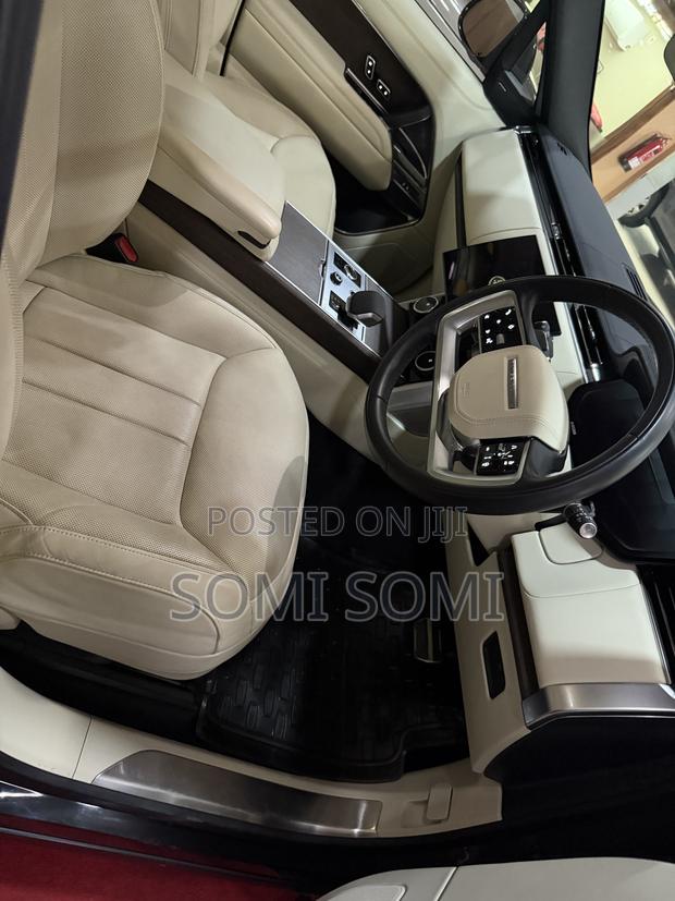 Land Rover Range Rover Vogue 2022 Green