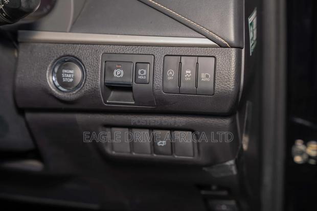 Toyota Harrier 2019 Black
