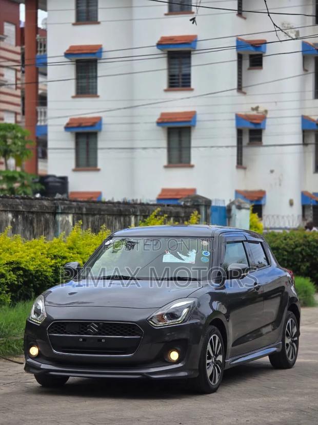 Suzuki Swift 2020 Gray