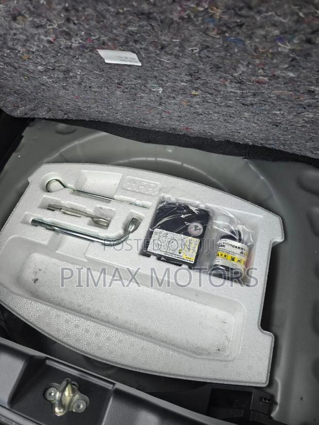 Suzuki Swift 2020 Gray