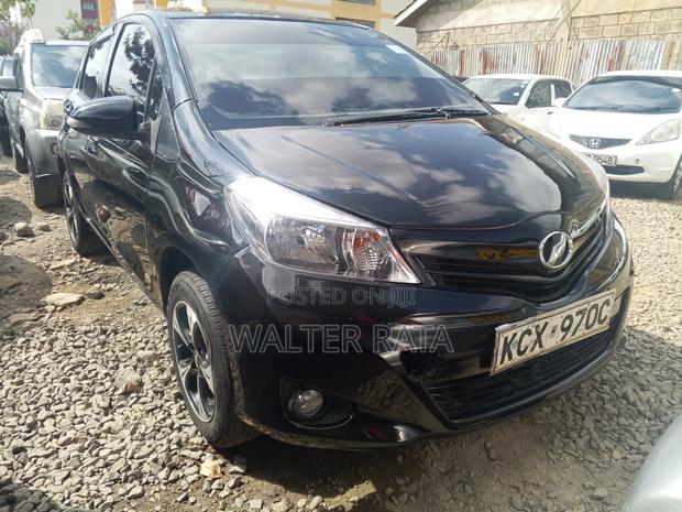 Toyota Vitz 2012 Black