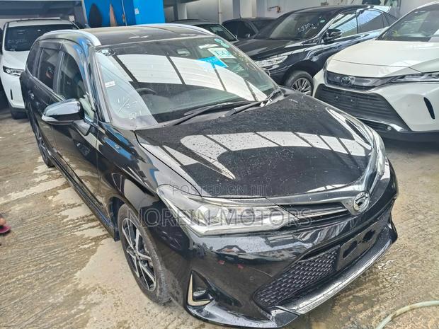 Toyota Corolla Fielder 2019 Black