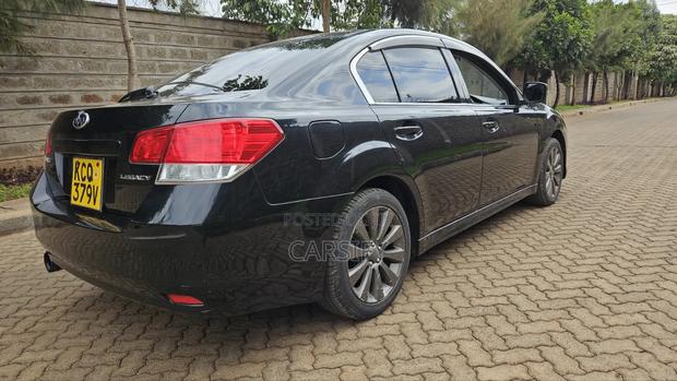 Subaru Legacy 2011 Black
