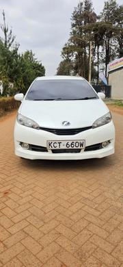 Toyota Wish 2012 White for sale