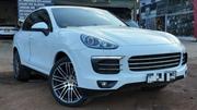 Porsche Cayenne Platinum Edition AWD 2018 White for sale