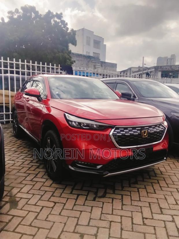 Honda Vezel 2021 Red