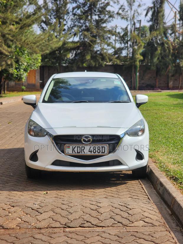 Mazda Demio 2017 White