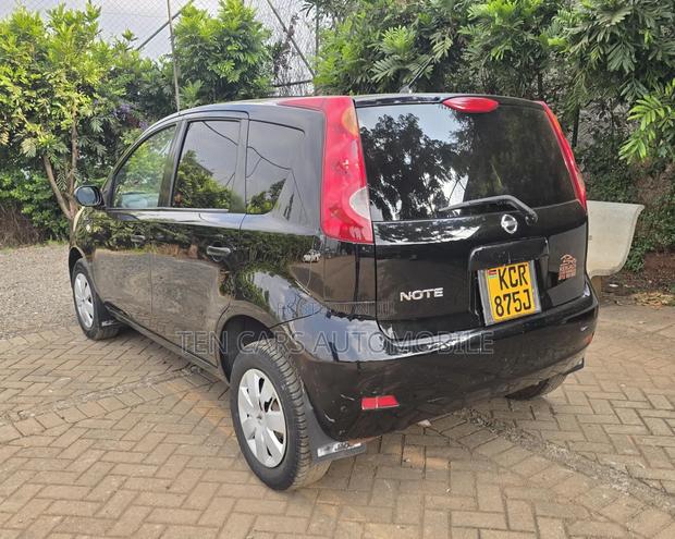 Nissan Note 2010 Black