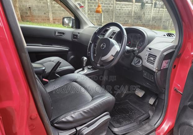 Nissan X-Trail 2009 Red