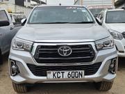 Toyota Hilux 2018 Gray for sale