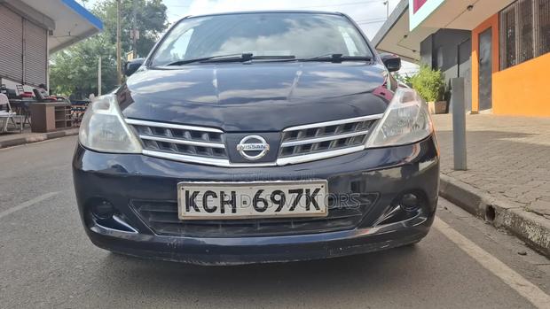 Nissan Tiida 2009 Black