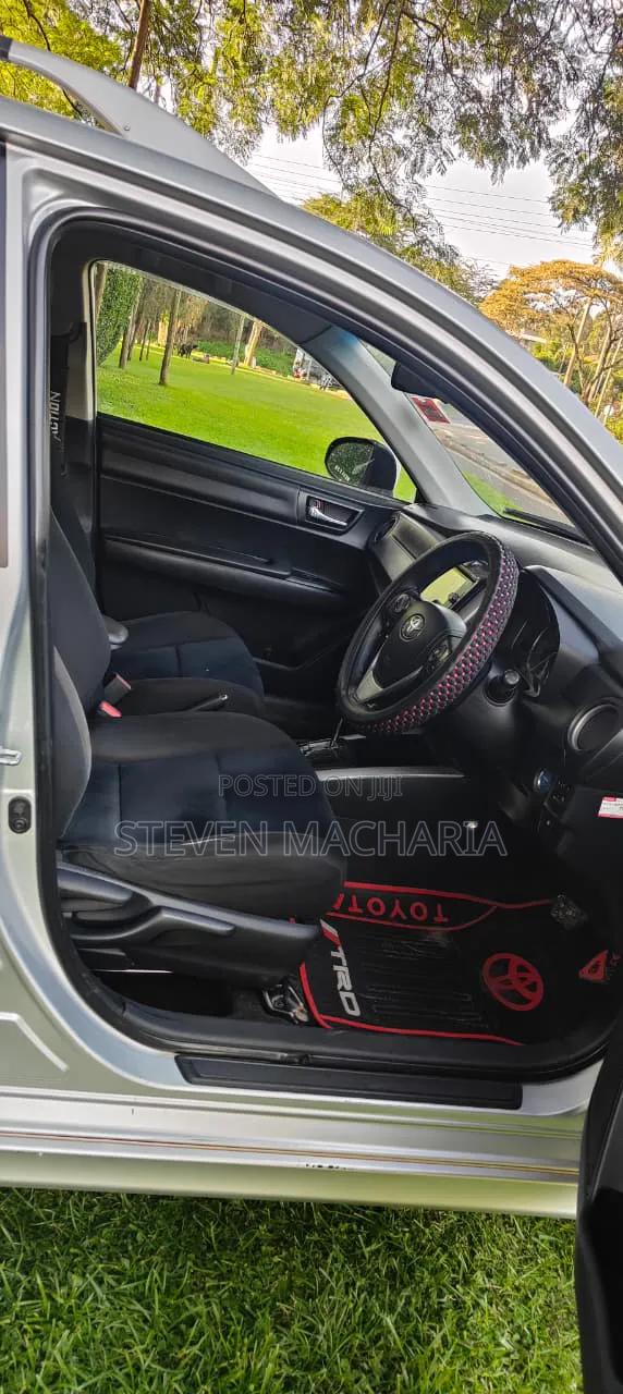 Toyota Corolla Fielder 2012 Silver