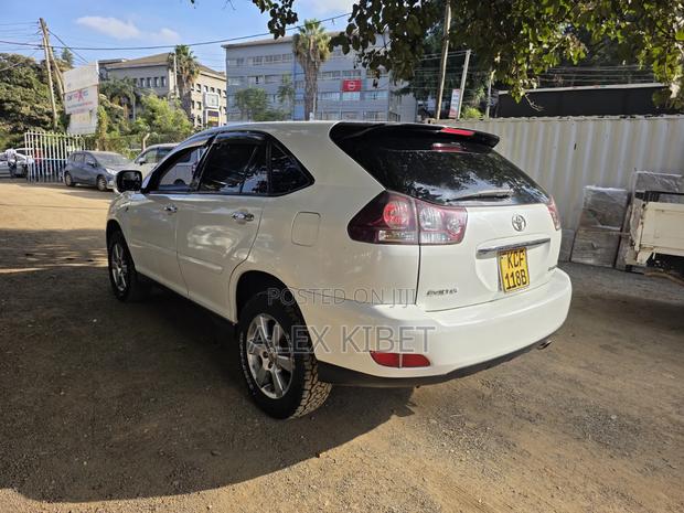 Toyota Harrier 2009 White