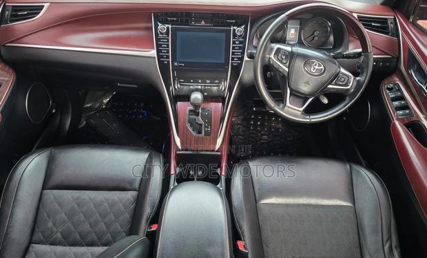 Toyota Harrier 2016 Black