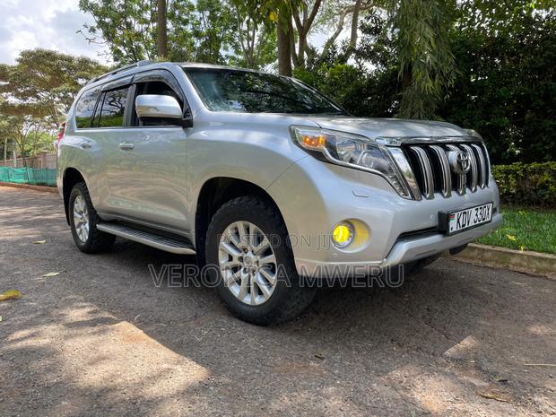 Toyota Land Cruiser Prado 2015 Silver