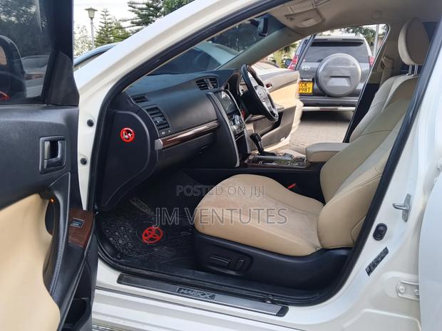 Toyota Mark X 2014 White