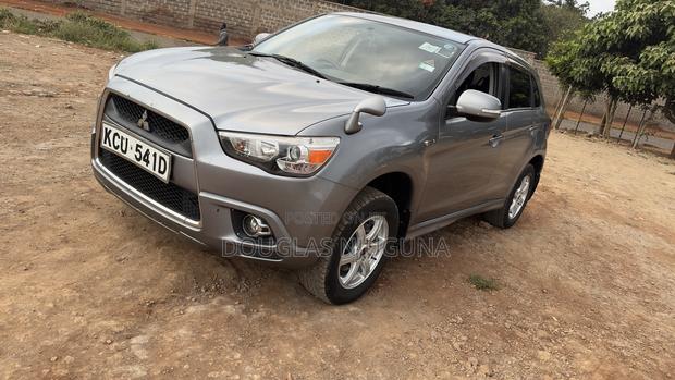 Mitsubishi RVR 2.0 2012 Gray