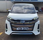 Toyota Noah 2.0 FWD (7 Seater) 2018 White for sale