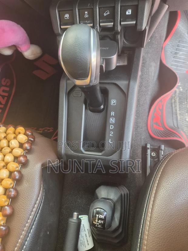 Suzuki Jimny 2018 Beige