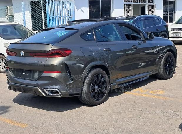 BMW X6 2021 Brown