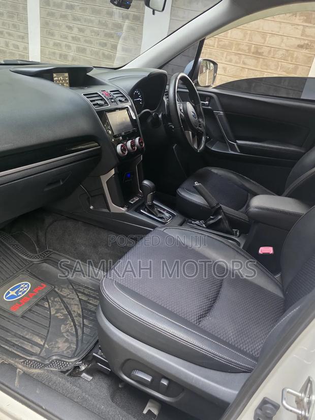 Subaru Forester 2018 White