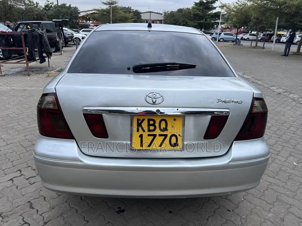Toyota Premio 2005 Silver
