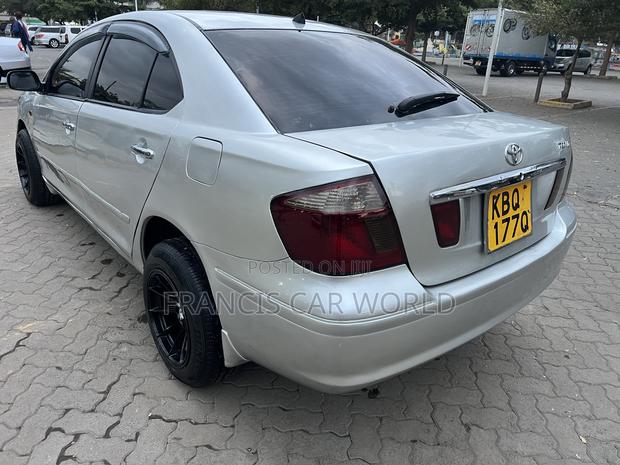 Toyota Premio 2005 Silver