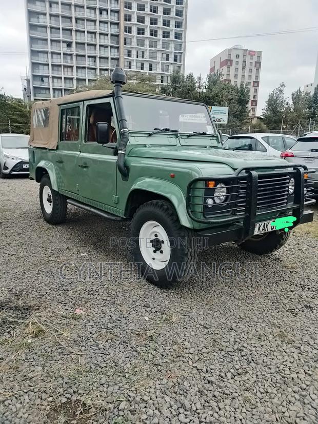 Land Rover Defender 1998 Green