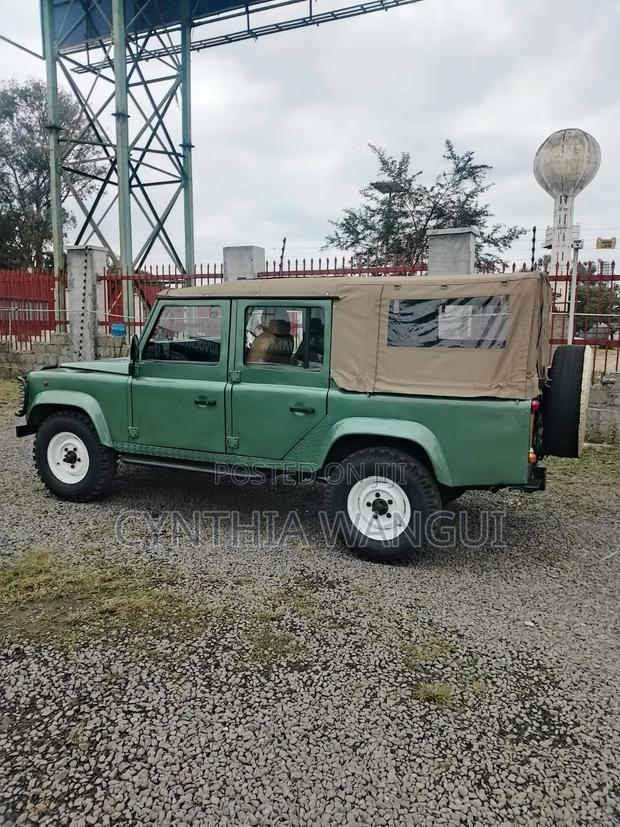 Land Rover Defender 1998 Green