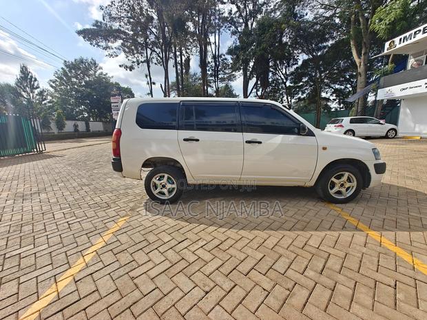 Toyota Succeed 2010 White