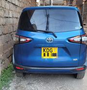 Toyota Sienta 2015 Blue for sale