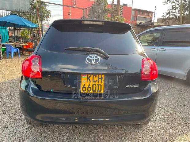 Toyota Auris 2009 Black