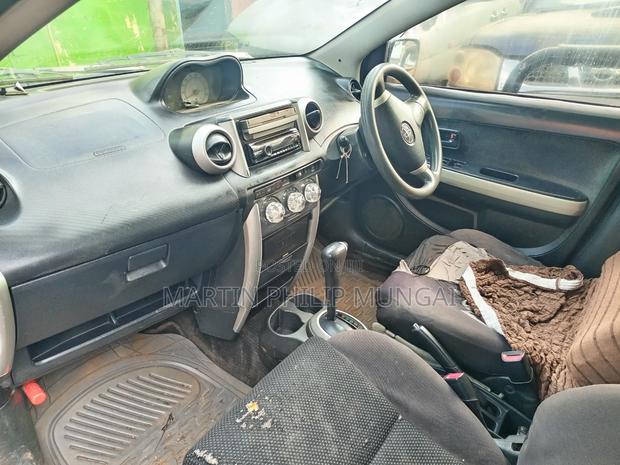 Toyota IST 2007 Green