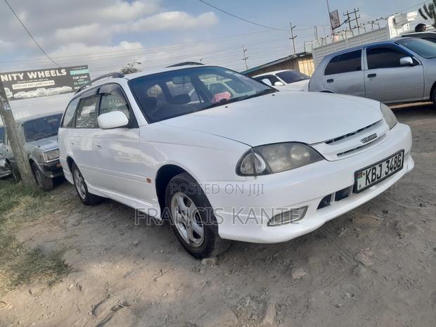 Toyota Caldina 2003 White