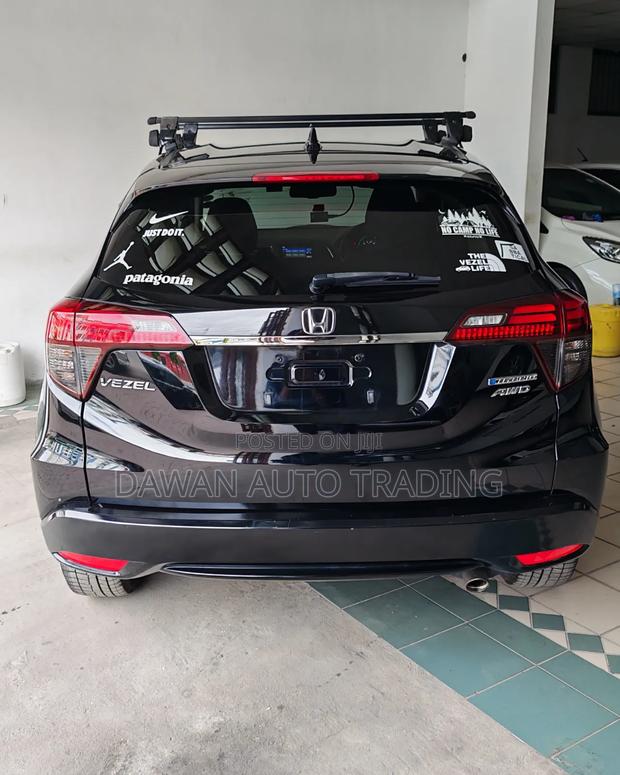 Honda Vezel 2019 Black