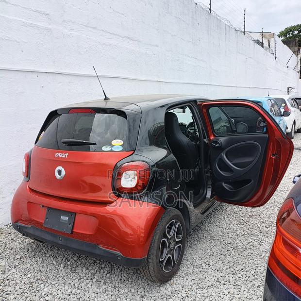 Smart ForFour 2018 Red